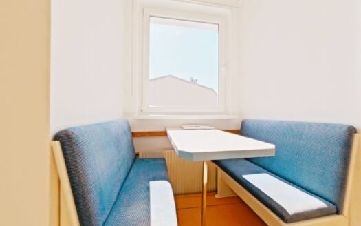 IHRE CHANCE 75 m² DACHWOHNUNG +2 x BALKONE 10 m² +GRÜNRUHELAGE +SAARPLATZ-NÄHE +FREI VERMIETBAR!