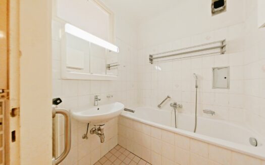 IHRE CHANCE – 66 m² RUHELAGE +U1-KEPLERPLATZ + LIFTHAUS