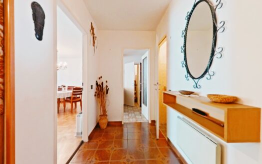IHRE CHANCE FÜR DEN 8TEN: SYMPATHISCHE 83 m² + 15 m² LOGGIA + EIGENTUMS-GARAGE!