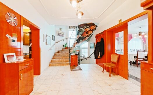 IHRE CHANCE: 192 m²-VILLA +719 m² EIGENGRUND +GRÜNLAGE +GARAGE +VOLLKELLER