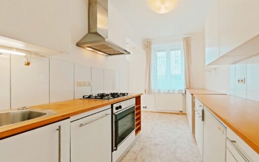 IHRE CHANCE FÜR DEN 5., NÄHE SCHLOSS-QUADRAT +TOP-ZUSTAND: 2-ZIMMER-CITY-WOHNUNG+EXTRA KÜCHE