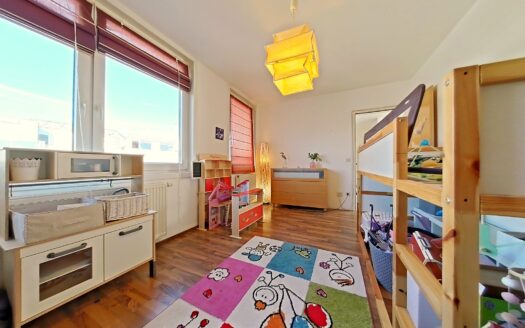 IHRE CHANCE – NOTVERKAUF OBERLAA! 109 m² MAISONETTE + 22 m² RIESEN-TERRASSE +4 ZIMMER +U1 OBERLAA